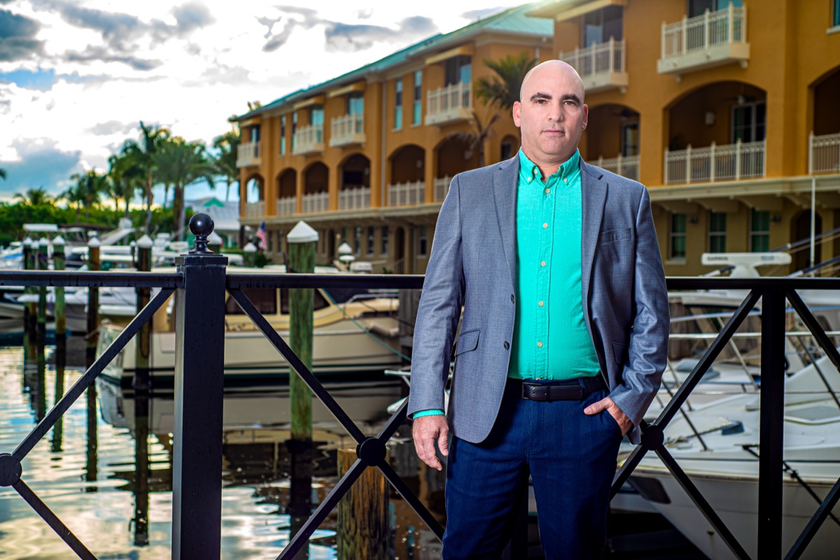 Rafael Monteagudo — REALTOR® y Agente de Bienes Raíces en South Florida
